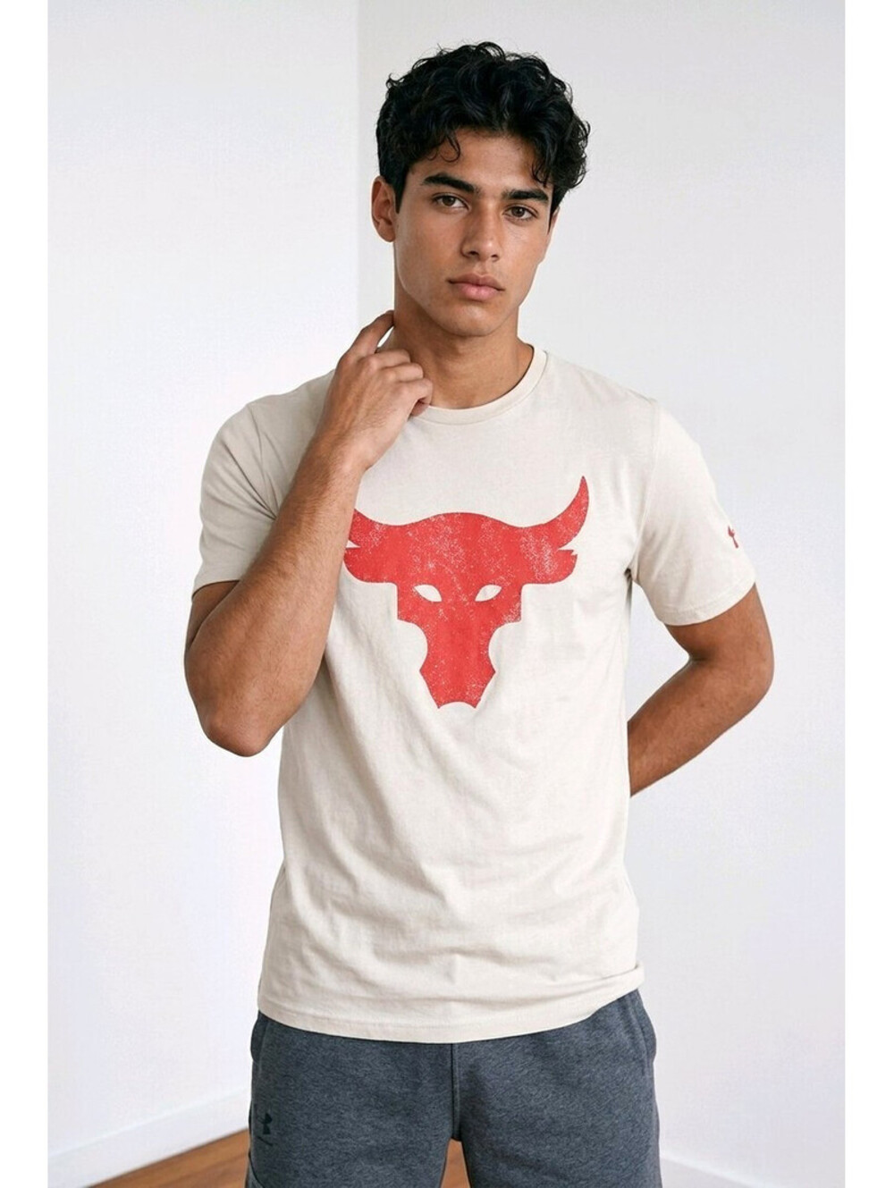 Under Armour Men's Project Rock Brahma Bull T-Shirt XL